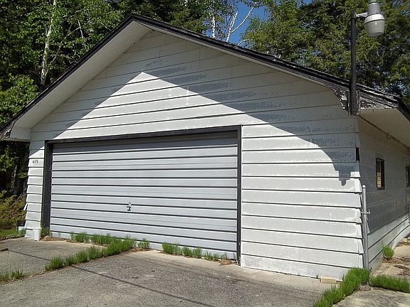 2nd image of 4175 Buena Vista Dr