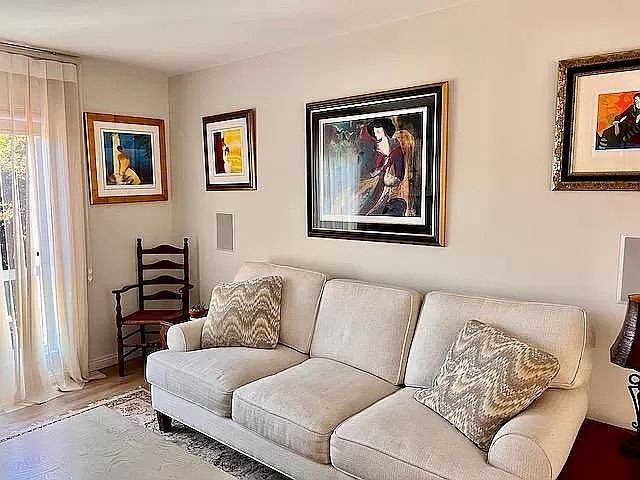 Living room - again, for long term stays, all furniture and art removable.