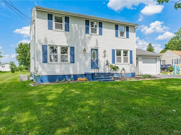 2981 Pearce Rd, North Tonawanda, NY 14120