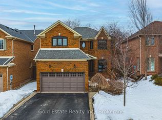 1034 Old Oak Dr #Basement, Oakville, ON L6M 3K5