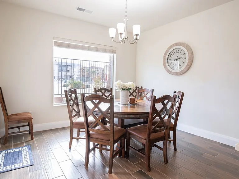 N 2020 W — Photo 10