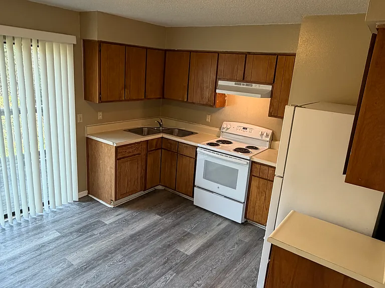 701 Tumbleweed Trl #A — Photo 6