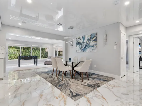 4440 NE 17th Ave, Fort Lauderdale, FL 33334