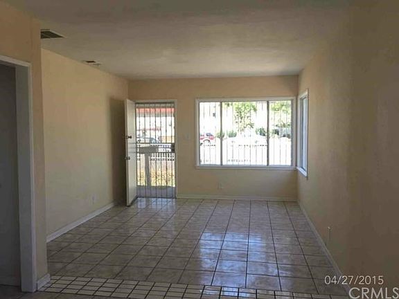 4th image of 11816 Pioneer Blvd