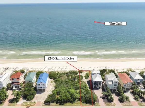 2240 Sailfish Dr, Eastpoint, FL 32328