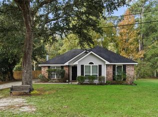 112 Beau Chenes Dr, Slidell, LA 70460
