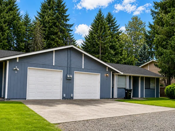 8220 109th St E #B, Puyallup, WA 98373