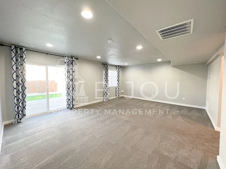 4908 Wolf Moon Dr — Photo 9