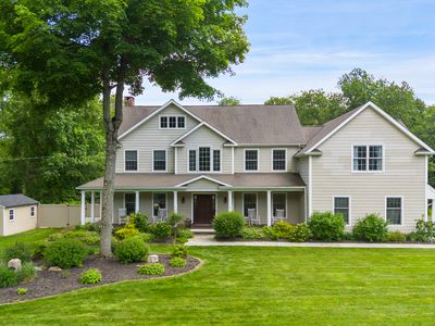 11 Delno Drive, Danbury, CT, 06811