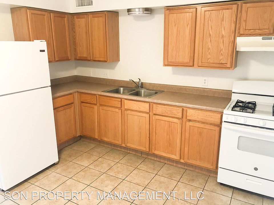 1st image of 3326 E Bermuda St #C