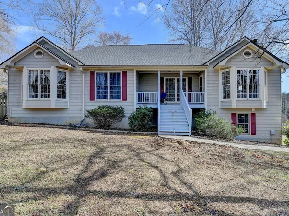 13 Maplewood Ct, Acworth, GA 30101