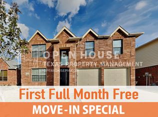 3925 Cane River Rd, Fort Worth, TX 76244