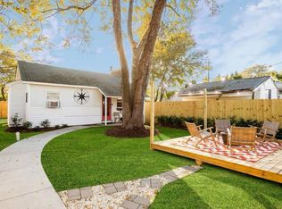 117 Tappan Ave #1/2, Hampton, VA 23664