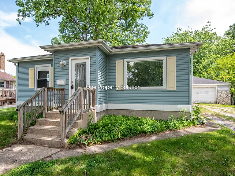 329 N Jay St — Photo 3