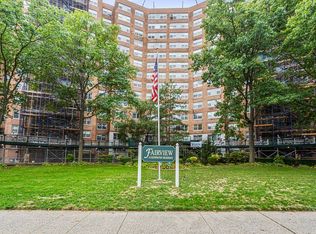 6120 Grand Central Pkwy APT A902, Forest Hills, NY 11375