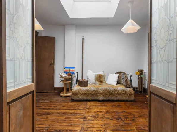 549 West 187th Street image 18 of 31