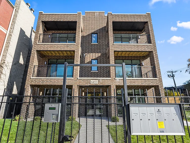 6453 S Ingleside Ave #3S — Photo 1