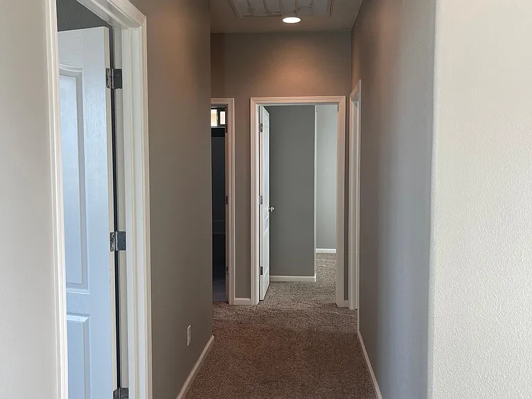 2042 E Christensen Dr — Photo 16