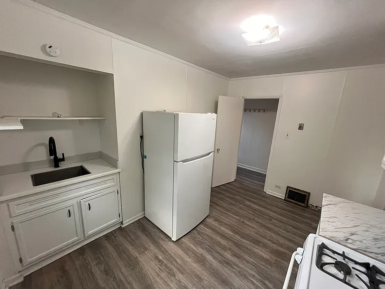 5313 S Tripp Ave #2 — Photo 4
