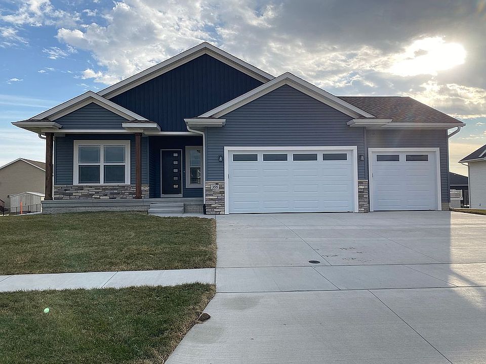 355 Linden St, IA 52202 Zillow
