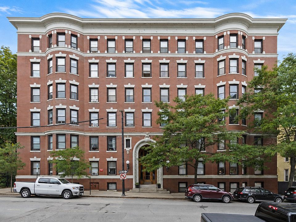 1st image of 180 High Street #64