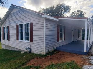26 5th St NW, Wedowee, AL 36278