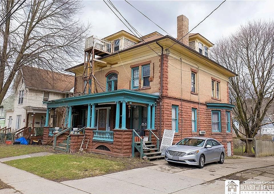 1st image of 349 Foote Ave #1