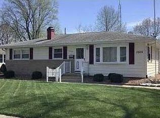 3309 Moorgate Dr, Springfield, IL 62703