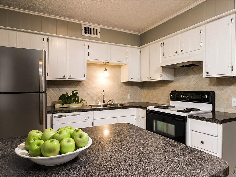 1st image of 300 Hilltop St APT 36