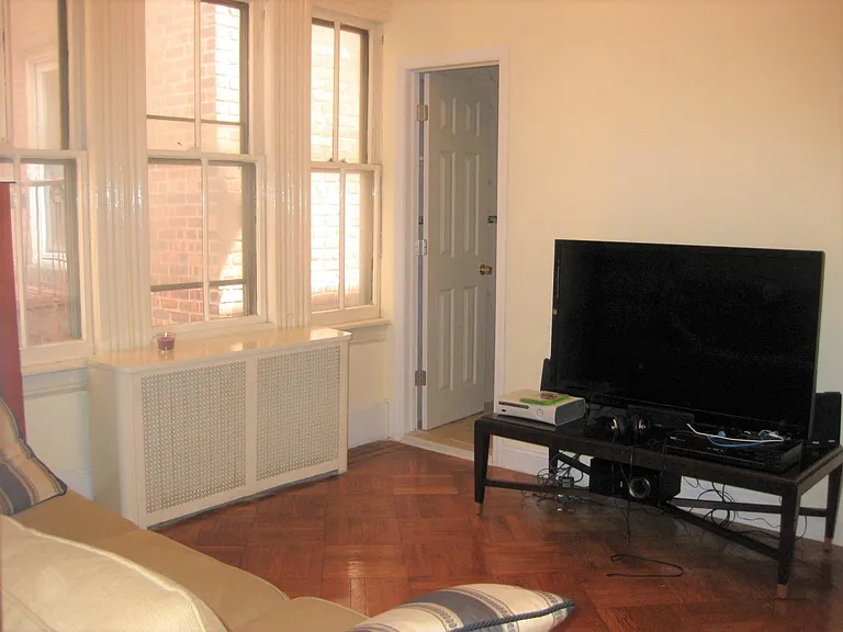 Tonnele Ave — Photo 13