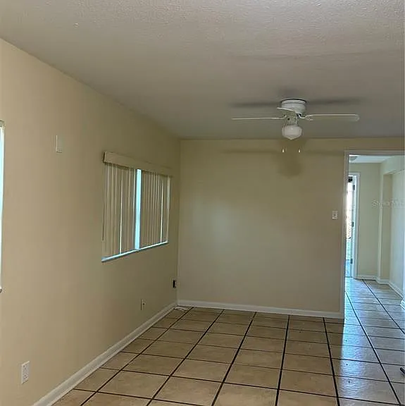 4119 W La Salle St — Photo 11