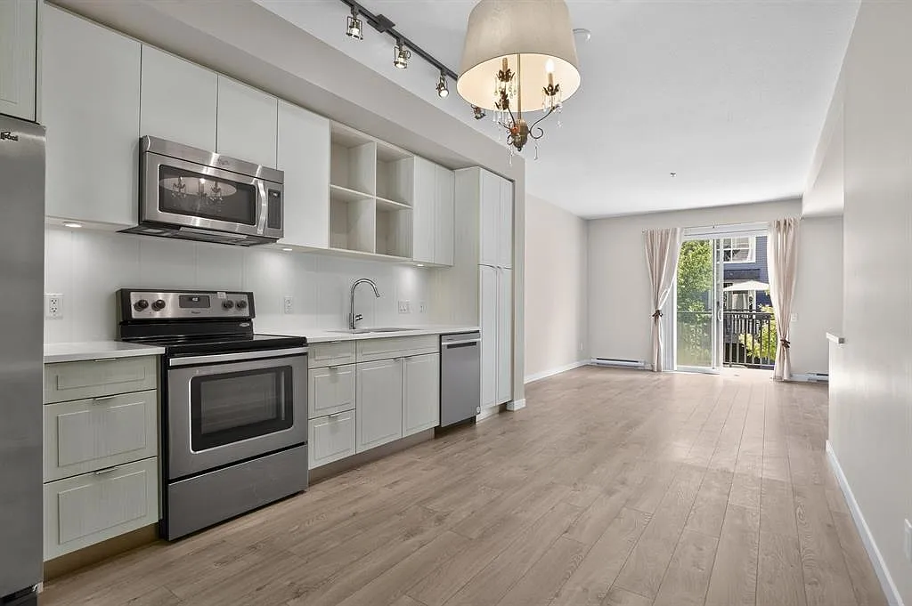 2 bed, 1078 sqft, $3,100 — Photo 3
