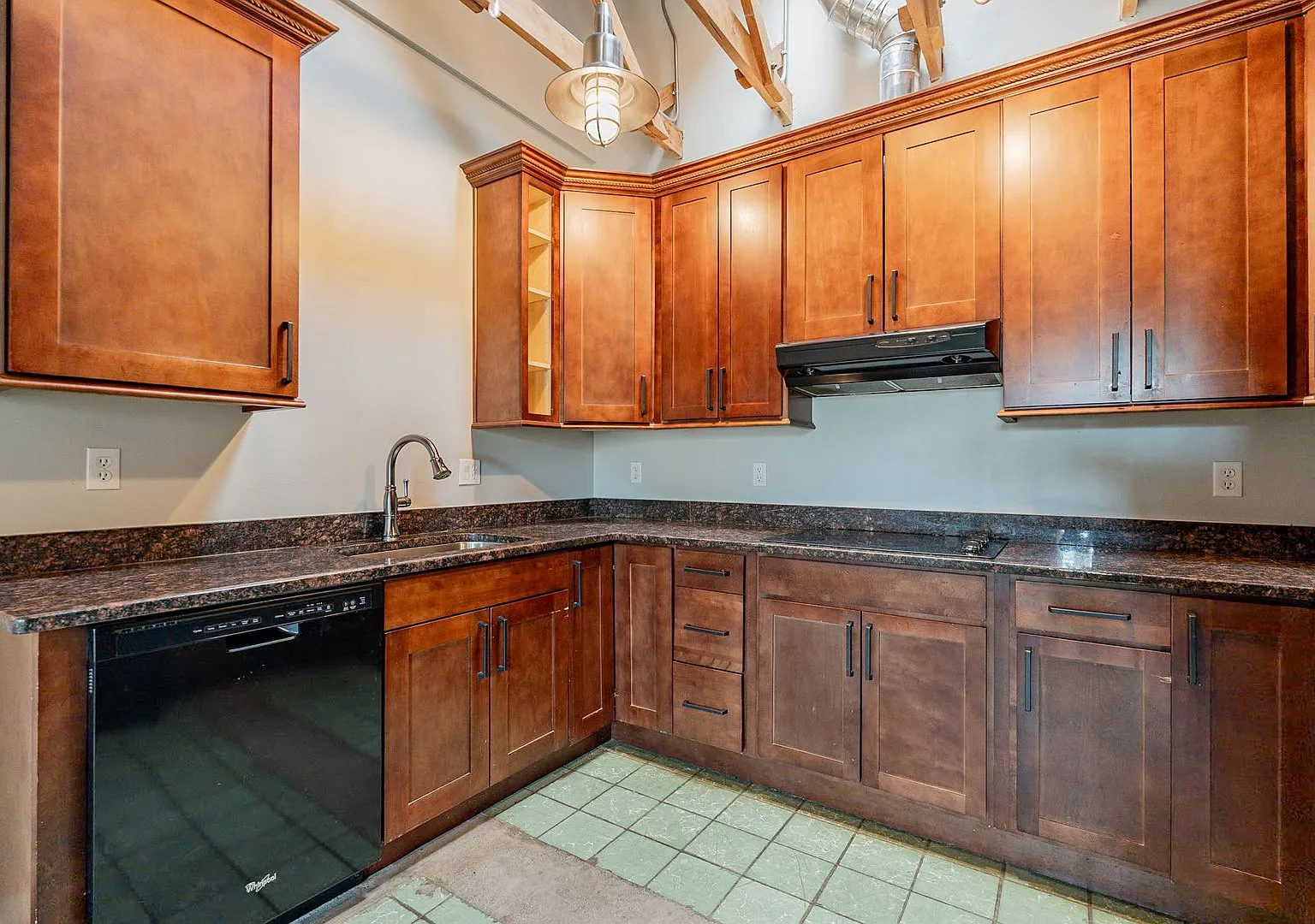 222 S. Cherry Ave. — Photo 2