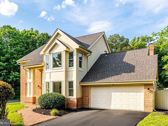 3rd image of 6801 Mount Olive Ct