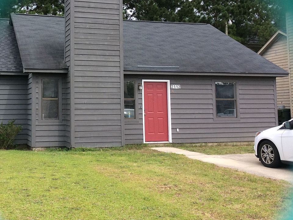 1st image of 2112B E 3rd St