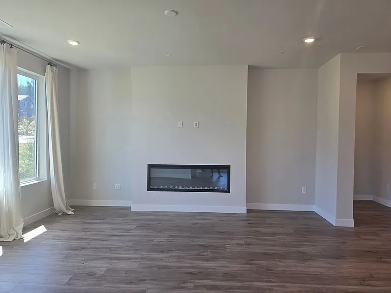 23386 Arbors Terrace Rd NE — Photo 7