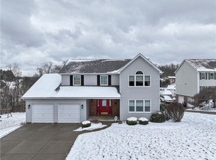 919 Lodgepole Dr, Imperial, PA 15126