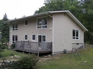 176 Stillwater Rd, Smithfield, RI 02917