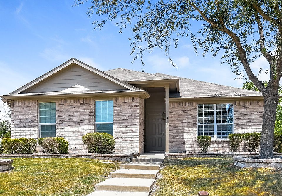 1st image of 3686 Juniper Hills Dr