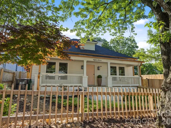 1816 Umstead St, Charlotte, NC 28205