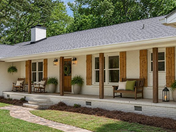 3rd image of 3506 Lee Road 250