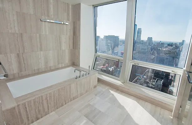 Rented by NOVO | media 31