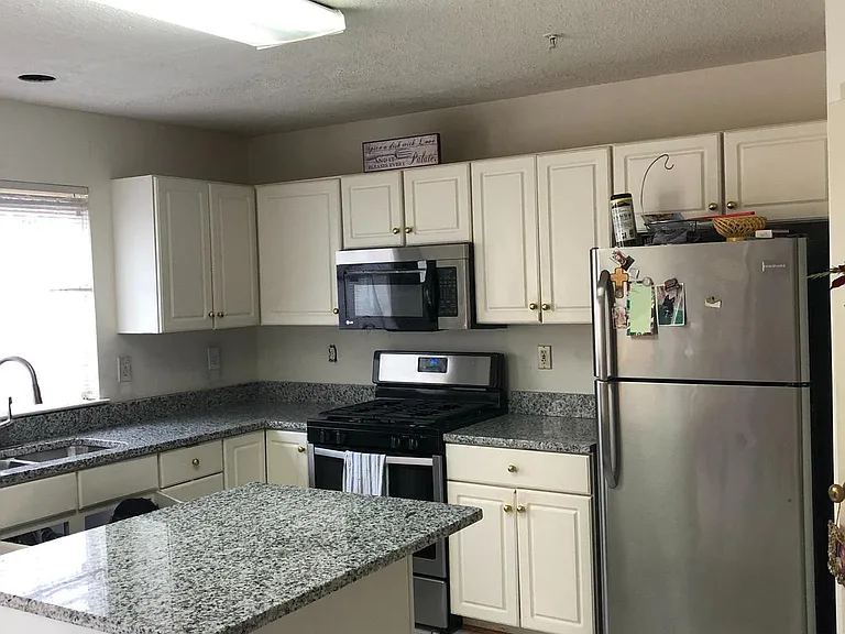 2306 Cold Meadow Way — Photo 11