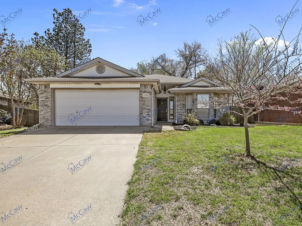 5719 Colebrook Trl