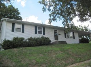 637 N Hawkins Ave, Hannibal, MO 63401