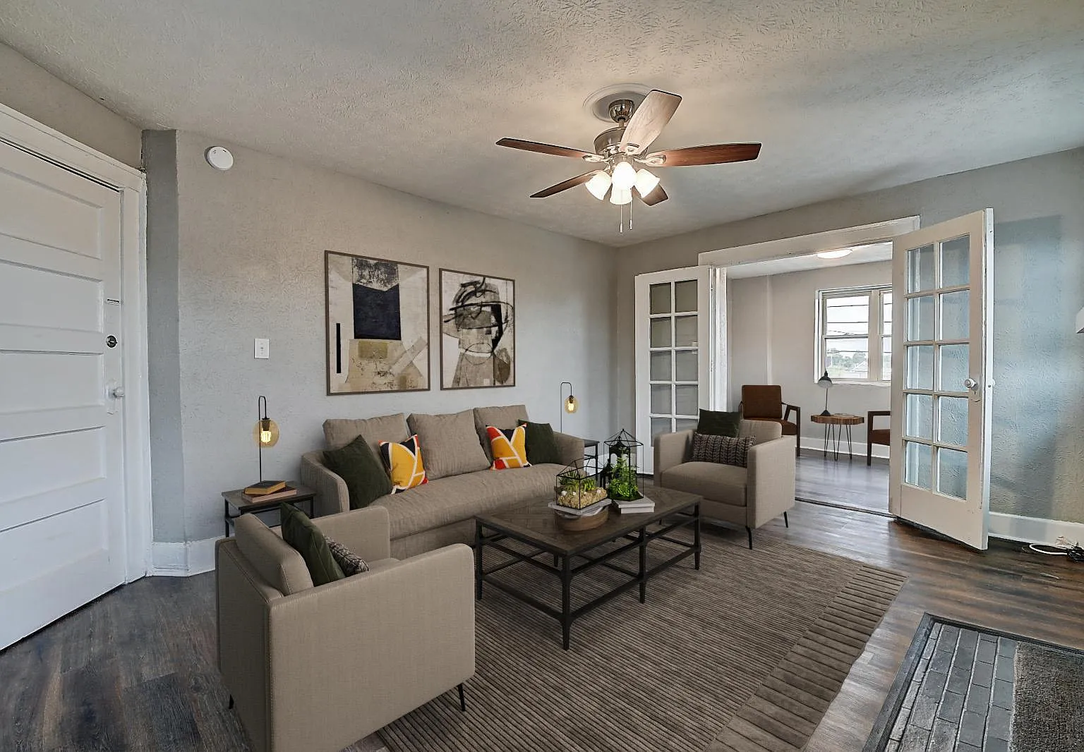 Studio, 550 sqft, $899 — Photo 3