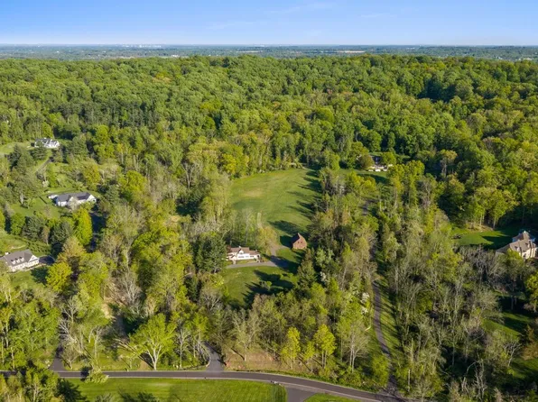 324 Thompson Mill Rd, New Hope, PA 18938