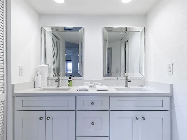 2601 W Marion Ave #41C — Photo 28