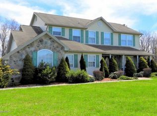 338 Chestnut Rd, Blakeslee, PA 18610