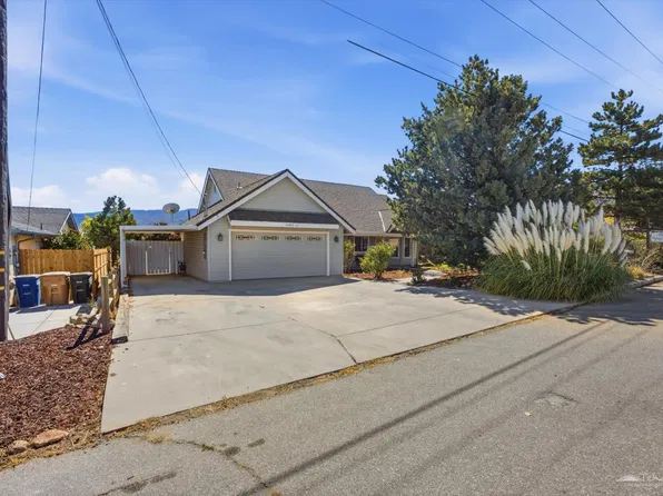 22820 Mariposa Rd, Tehachapi, CA 93561